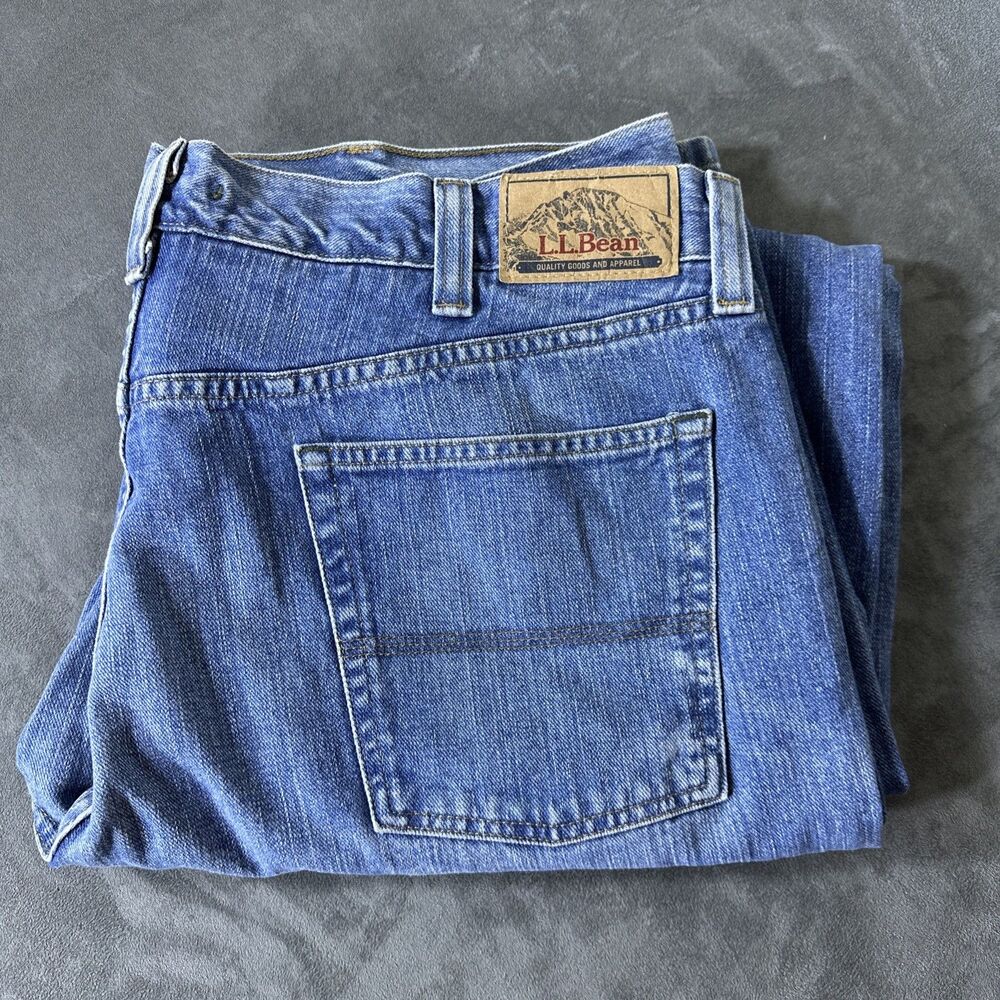 LL Bean 40x34 Blue Jeans Standard Fit Men’s